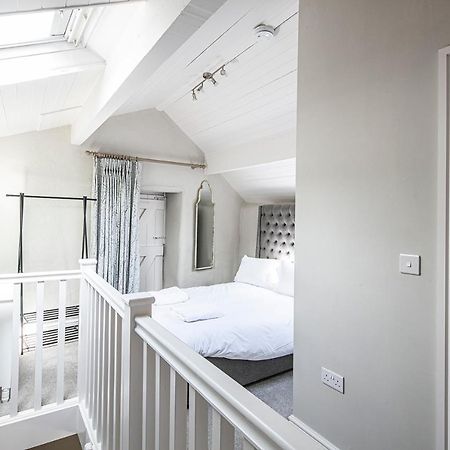 The Artists Loft - A Superb Cottage Sensitively Converted From A Grade II Listed 17Th Century Building Bakewell Ngoại thất bức ảnh