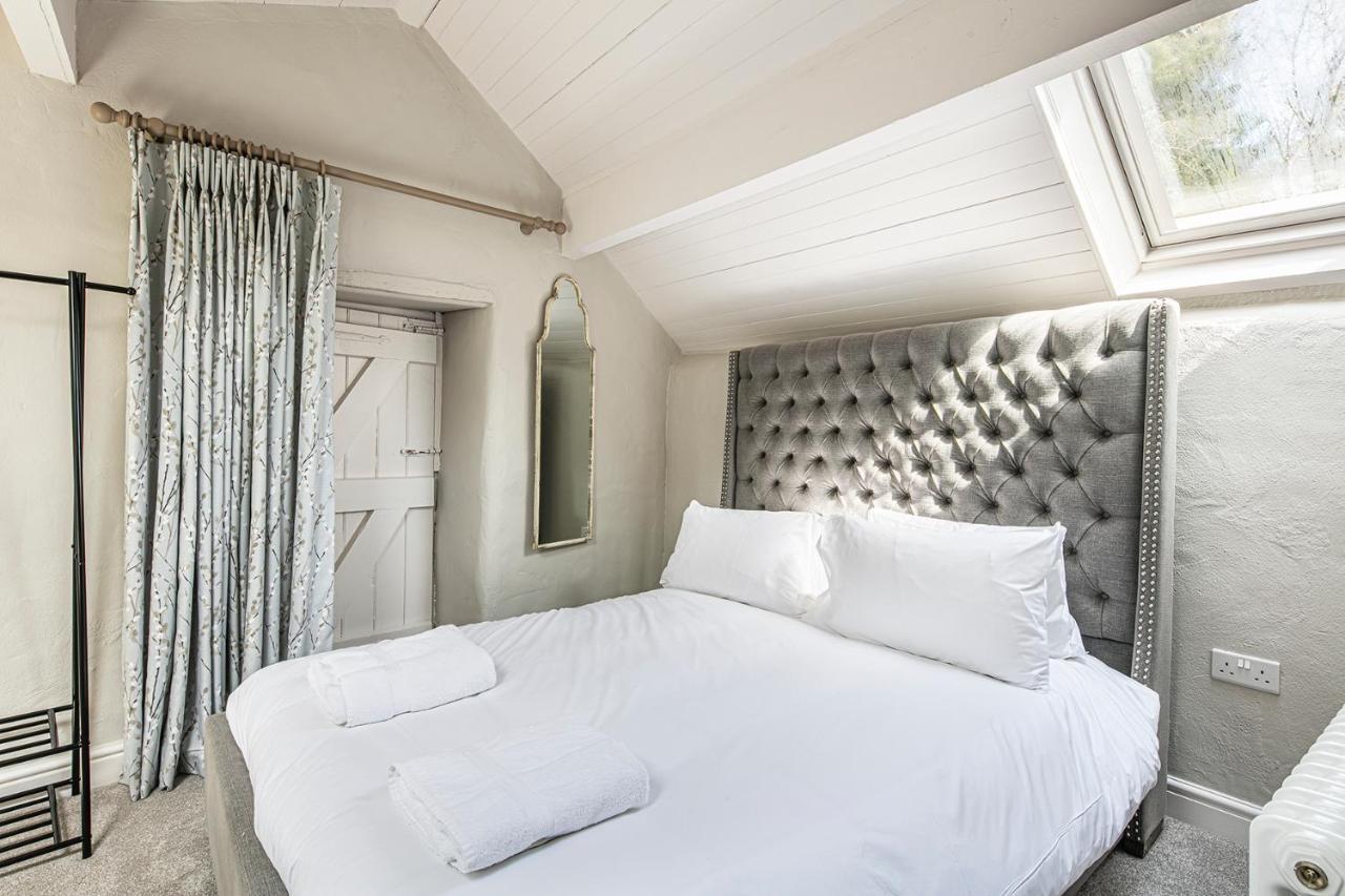 The Artists Loft - A Superb Cottage Sensitively Converted From A Grade II Listed 17Th Century Building Bakewell Ngoại thất bức ảnh